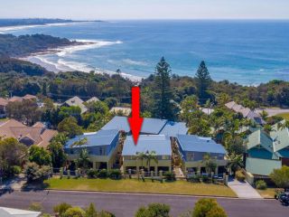 Angourie Blue 3 - Great Views - close to surfing beaches Guest house, Yamba - 5