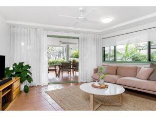 A PERFECT STAY - Apartment 2 Surfside Apartment, Byron Bay - 4