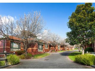 Mount Waverley Townhouses Apartment, Victoria - 2