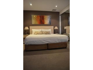 APTonNorthTCE Apartment, Adelaide - 3