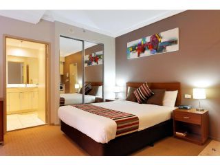 APX Darling Harbour Aparthotel, Sydney - 2