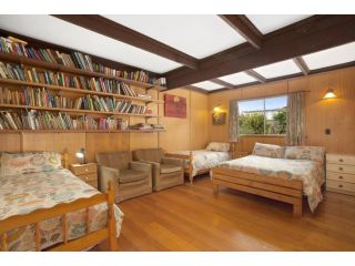 Aqua Blue Guest house, Apollo Bay - 3