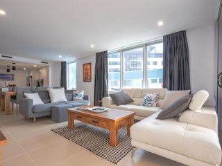 Aqua View 202 Twentynine Canberra Tce Kings beach Apartment, Caloundra - 5