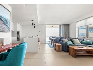 Aquaview Unit 304 Kings Beach Apartment, Caloundra - 2