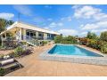 &#x27;Arafura Blue&#x27; a Poolside Family Oasis on the Coast Guest house, Nightcliff - thumb 2
