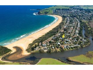 ARALUEN HOUSE Werri Beach 4pm Check Out Sundays Guest house, Gerringong - 1