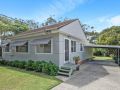 Immaculate Beachside Home with Fireplace and Patio Guest house, Bateau Bay - thumb 6