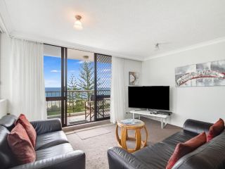 Aries Unit 16 Apartment, Gold Coast - 2