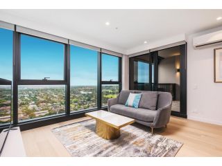 Sky One Apartments by CLLIX Aparthotel, Box Hill - 2