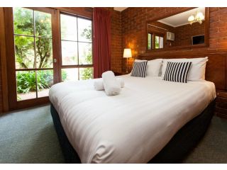 Armour Motor Inn Hotel, Beechworth - 3