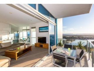 Artique Surfers Paradise - Official Aparthotel, Gold Coast - 1