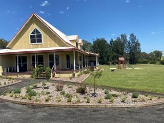 The Residence @ Elbourne Wines Guest house, Lovedale - 1