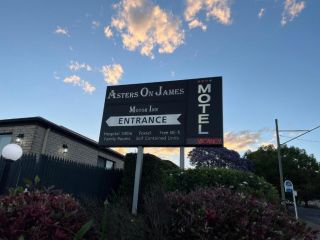 Asters On James Motor Inn Hotel, Toowoomba - 1