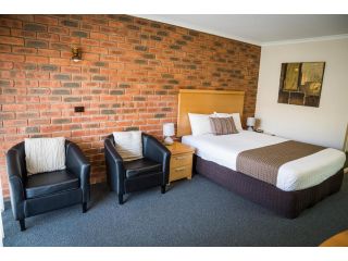 Australian Settlers Motor Inn Hotel, Swan Hill - 2