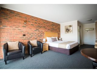 Australian Settlers Motor Inn Hotel, Swan Hill - 4