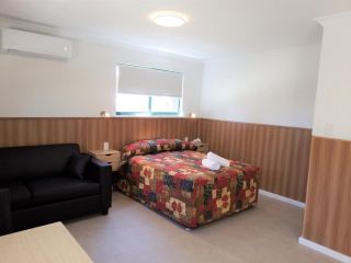 Australind Tourist Park Accomodation, Western Australia - 3