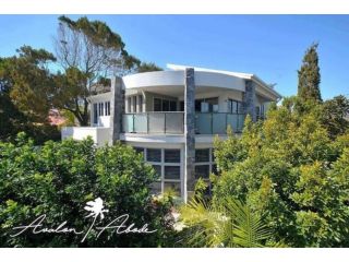 Currumbin Beach Abode Guest house, Gold Coast - 1