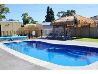 Avondel Caravan Park Accomodation, Bendigo - 2