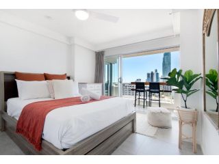 Awesome beach and river views 3 bedrooms adobe Apartment, Gold Coast - 3