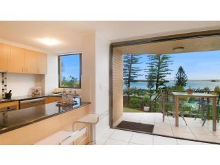 Allamanda U2, - Awesome Location - Apartment, Caloundra - 2