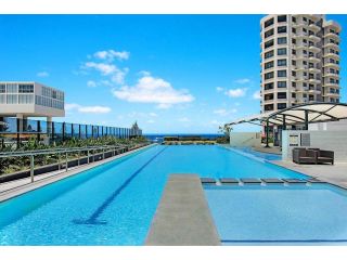 Oracle Broadbeach Apartment, Gold Coast - 2