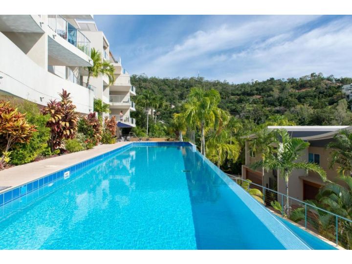 Azure Views 3 Bedroom - Airlie Beach Villa, Airlie Beach - imaginea 1