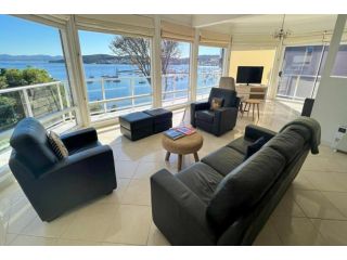 Azure Vista Guest house, Belmont - 4