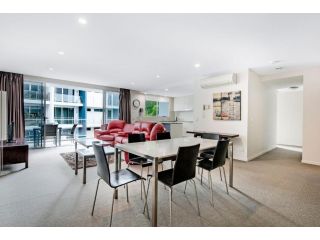 Azzure Resort Style 2 Bedroom Apartment Apartment, Gold Coast - 3