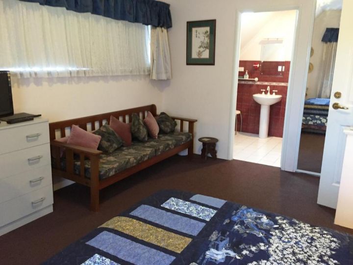 Aarn House B&B Airport Accommodation Bed and breakfast, Perth - imaginea 11