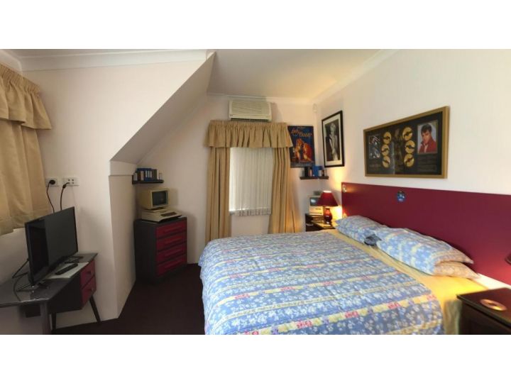Aarn House B&B Airport Accommodation Bed and breakfast, Perth - imaginea 17