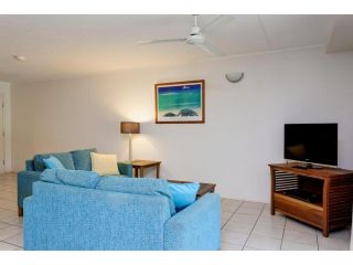 Baden 50 - Rainbow Shores, Swimming pool, walk to beach, tropical surroundings Guest house, Rainbow Beach - 3