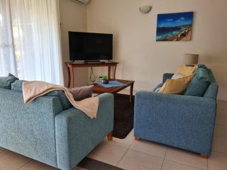 Baden 80 - Rainbow Shores, Air conditioned Unit, Top Floor, Walk To Beach Guest house, Rainbow Beach - 4