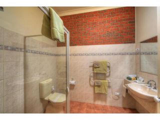 Bairnsdale Tanjil Motor Inn Hotel, Bairnsdale - 4