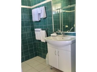 Bakery Park Motor Inn Hotel, Tocumwal - 3