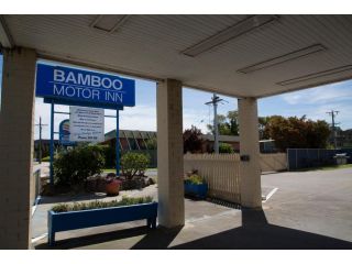 Bamboo Motor Inn Hotel, Lakes Entrance - 3