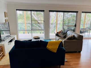 Bangalow Guest house, Elizabeth Beach - 4