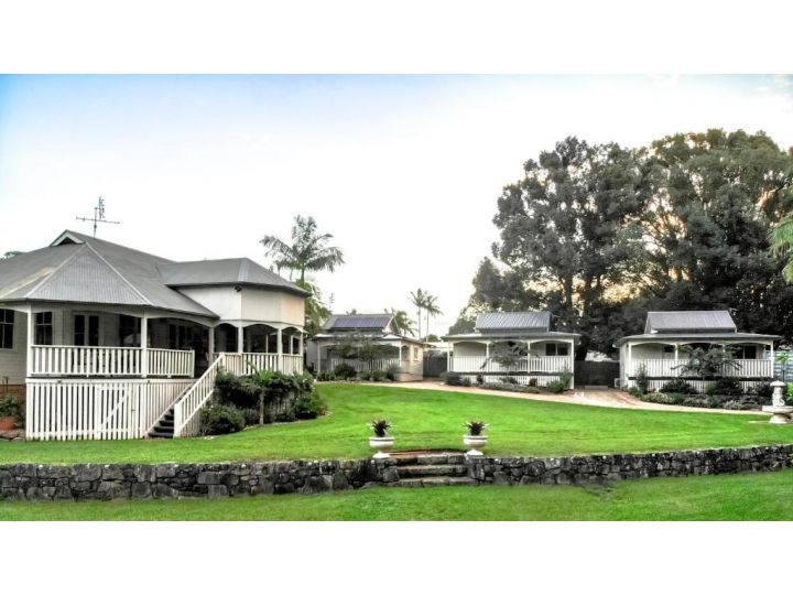 Bangalow Guesthouse Guest house, Bangalow - imaginea 2