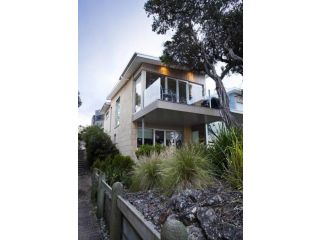 Battery Cove Beach Front Apartment Apartment, Port Fairy - 2