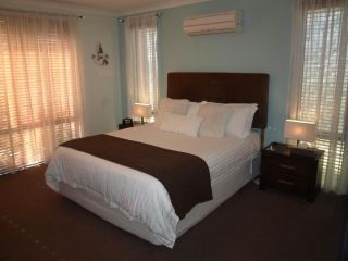 Baudins of Busselton Bed and Breakfast - Adults only Bed and breakfast, Busselton - 4