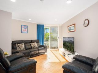Bay Apartments unit 10 - Easy walk to Coolangatta and Tweed Heads Apartment, Gold Coast - 1
