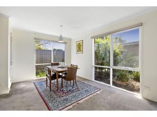 Bay Bright Apartment, Point Lonsdale - 3