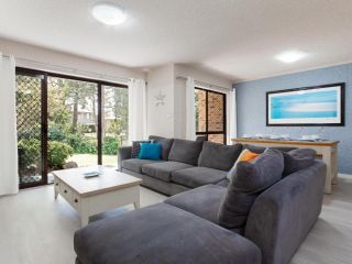57 'BAY PARKLANDS', 2 GOWRIE AVE - GROUND FLOOR UNIT WITH POOL, TENNIS COURT & AIRCON Apartment, Nelson Bay - 3
