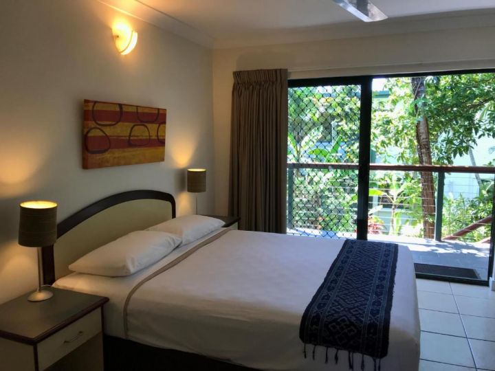 Bay Village Tropical Retreat & Apartments Aparthotel, Cairns - imaginea 19