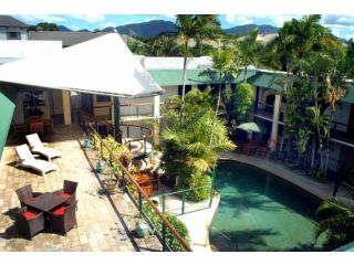 Bay Village Tropical Retreat & Apartments Aparthotel, Cairns - 2