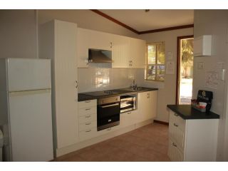 Ningaloo Coral Bay â€“ Bayview Accomodation, Western Australia - 2