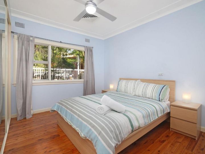 Leafy Family House, Close to Beach and Surf Club Guest house, Macmasters Beach - imaginea 7