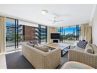 ULTIQA Beach Haven on Broadbeach Hotel, Gold Coast - 2