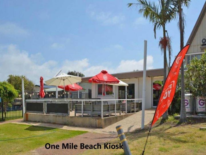 Beach House 7' 26 One Mile Close - air conditioned, wifi, foxtel, linen Guest house, Anna Bay - imaginea 19