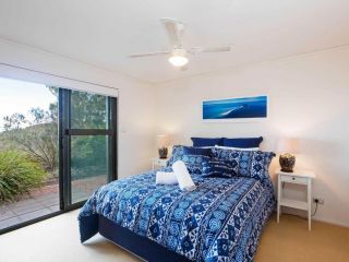 Beach House 7' 26 One Mile Close - air conditioned, wifi, foxtel, linen Guest house, Anna Bay - 3
