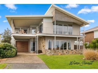 Beach House at Sellicks Beach by Wine Coast Holiday Rentals Guest house, Sellicks Beach - 2